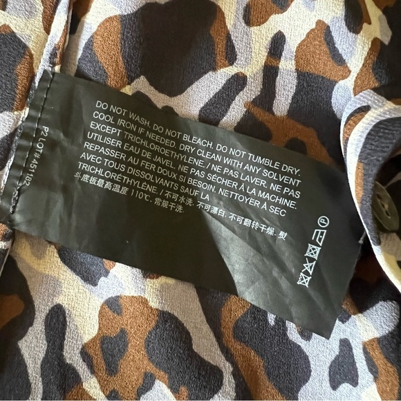 Theory Women's Navy Blue Brown Printed Silk-chiffon Shirt, size S - Picture 13 of 16